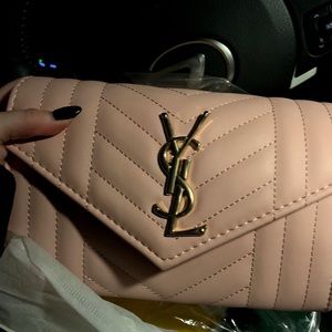 New “y” purse